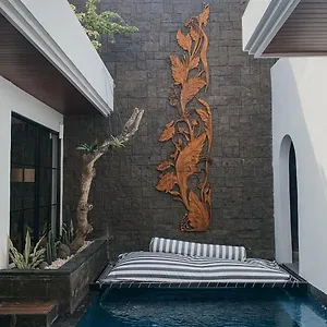  Villa The Wina Indonesien