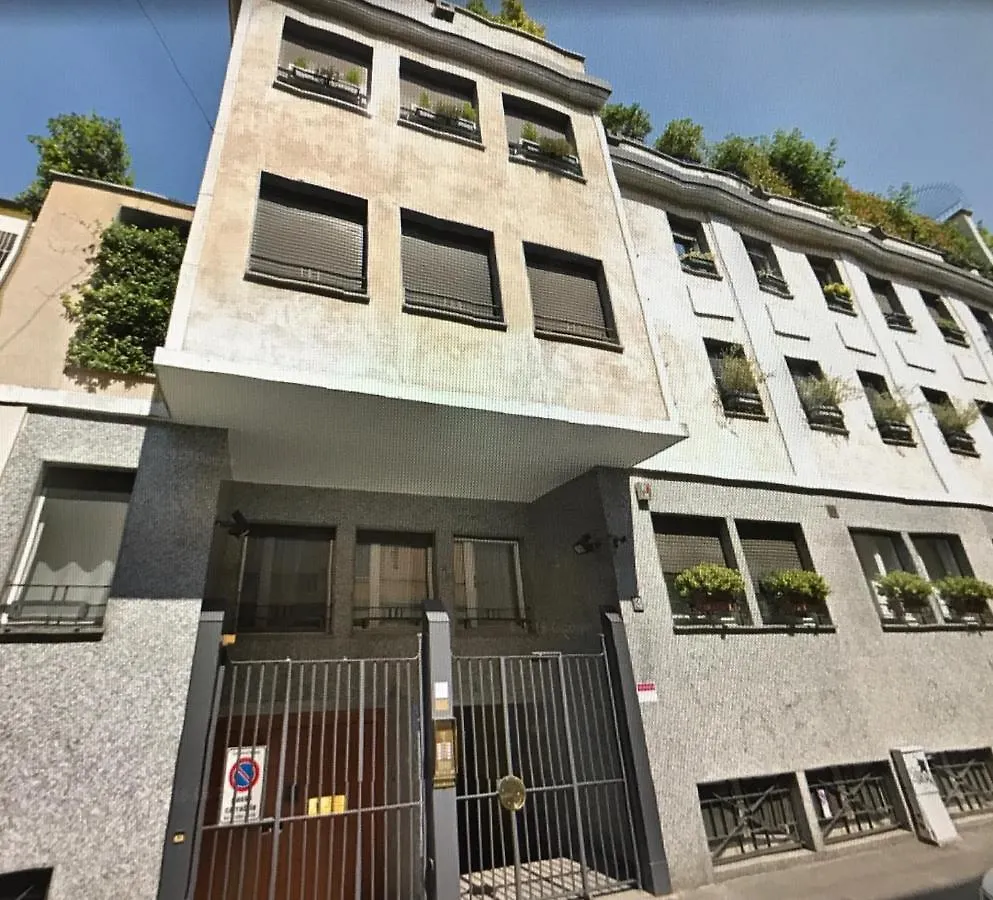 Daire Delizioso Bilocale In Bocconi - Porta Romana Milano İtalya